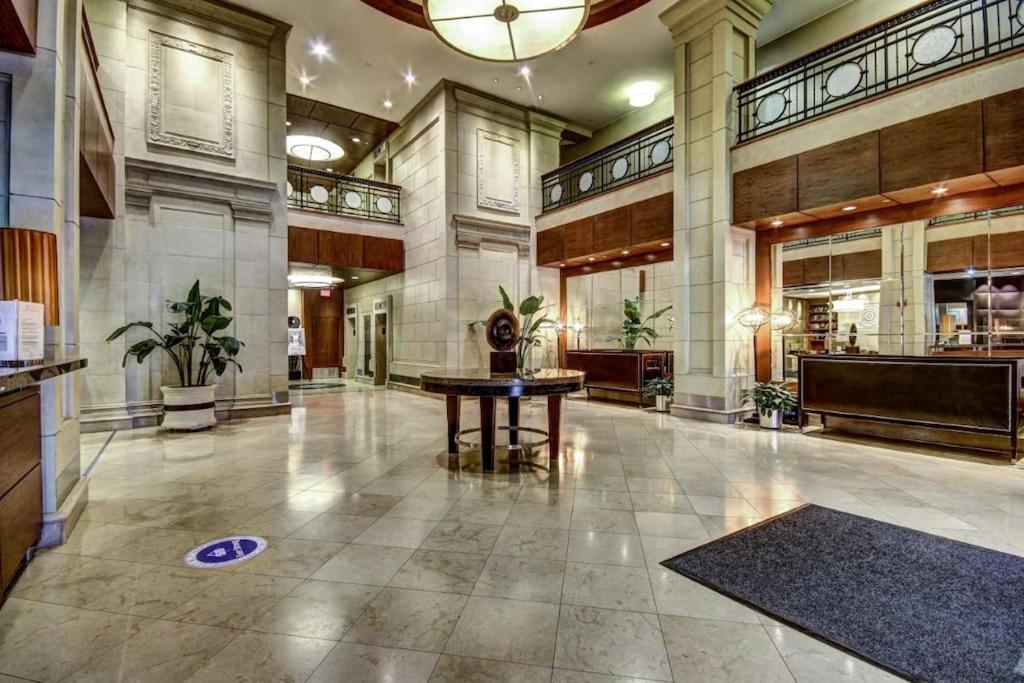 Chase Penthouse At 39 West Baltimore Inner Harbor Convention Center Free Indoor Parking One And Two Bedrooms Exterior foto